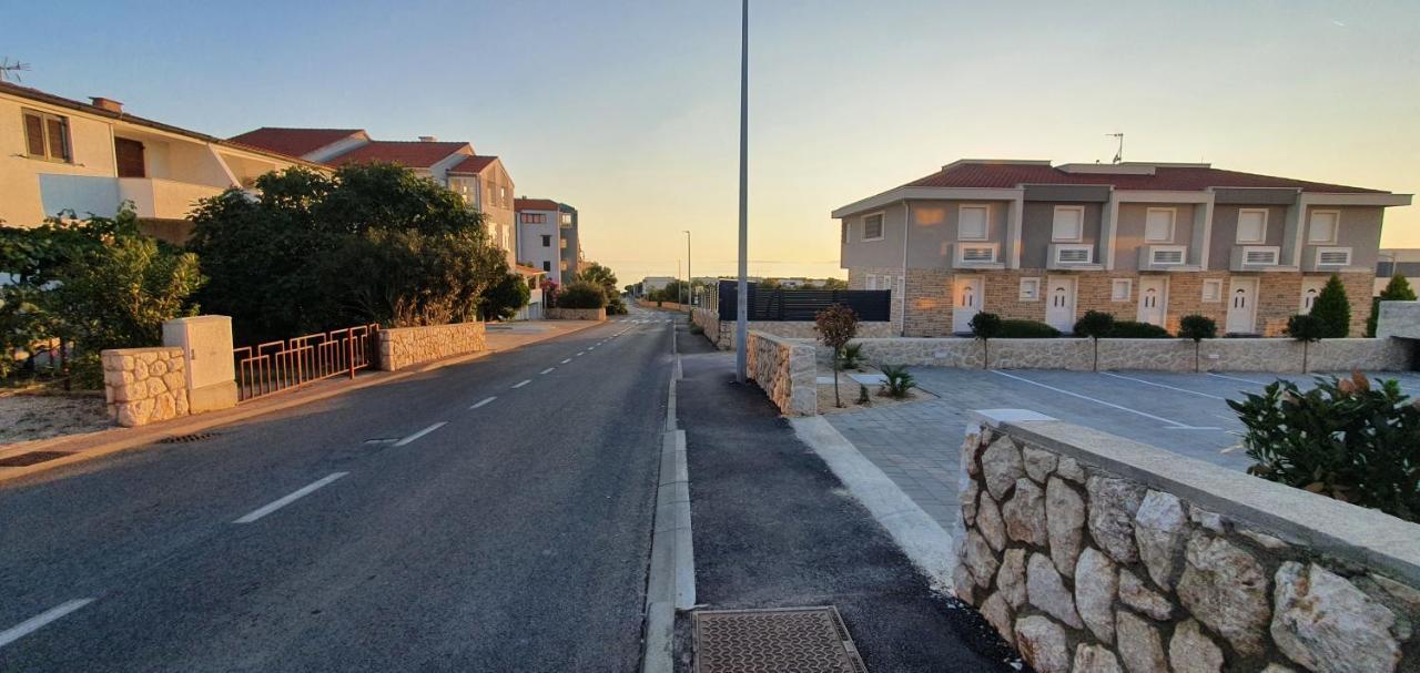נובליה Seahorse Luxury Apartment With Pool And Sea View מראה חיצוני תמונה