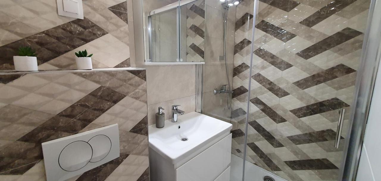 נובליה Seahorse Luxury Apartment With Pool And Sea View מראה חיצוני תמונה