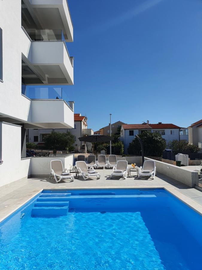 נובליה Seahorse Luxury Apartment With Pool And Sea View מראה חיצוני תמונה