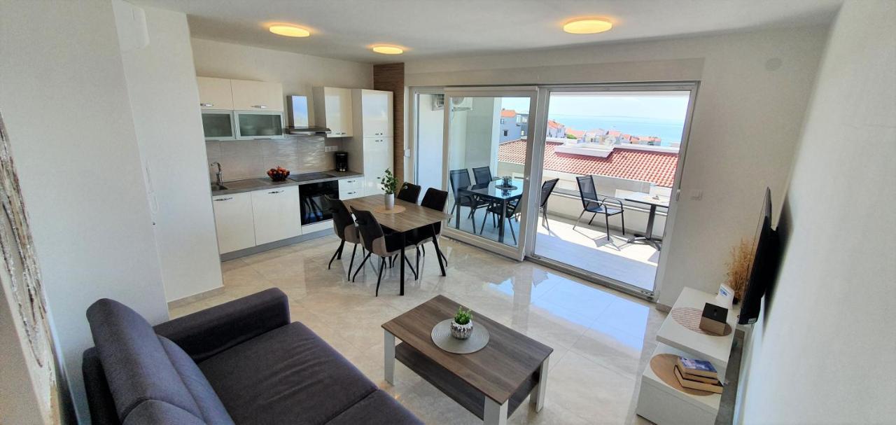 נובליה Seahorse Luxury Apartment With Pool And Sea View מראה חיצוני תמונה